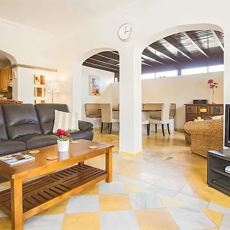 Casa Del Loro Villa *